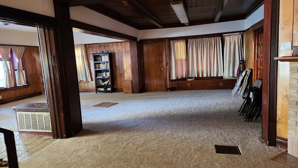 Masjid Al-Mu'min, 1635 South Saint Andrews Place, Los Angeles, CA