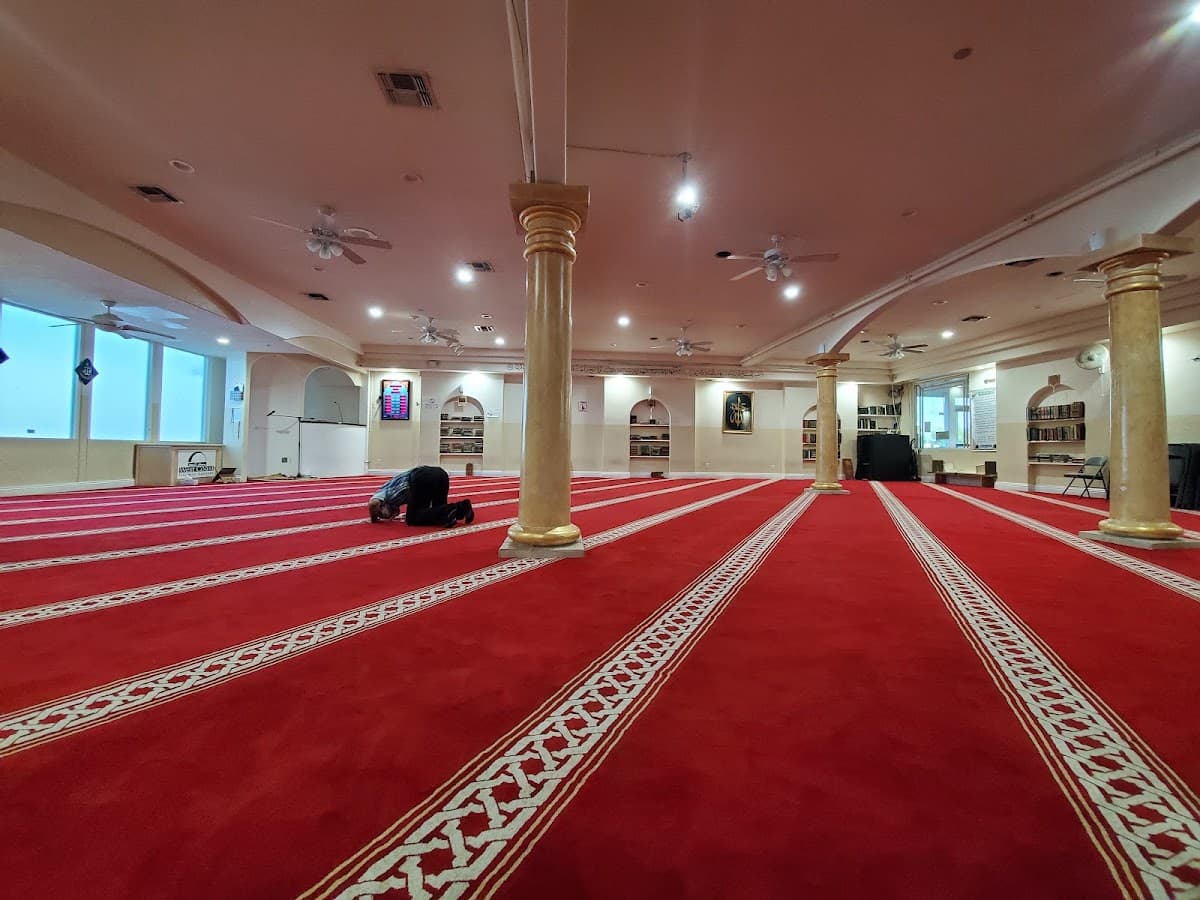 Masjid Al-Ansar, 1717 South Brookhurst Street, Anaheim, CA