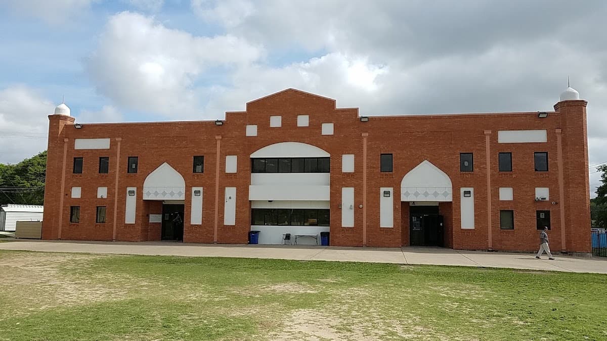 Islamic Center of Greater Austin- Masjid, 5110 Manor Road, Austin, TX