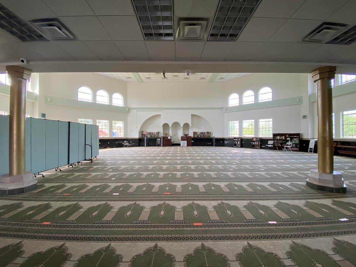 ISGH Masjid Hamza - Mission Bend Islamic Center, 6233 Tres Lagunas Drive, Houston, TX