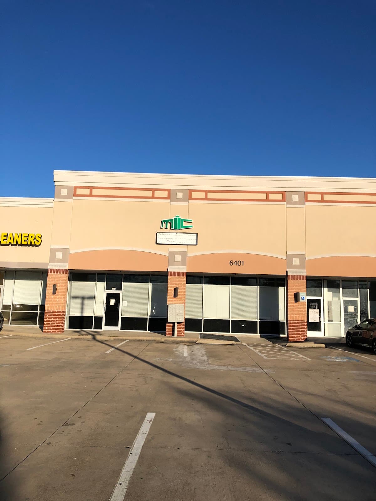 Mansfield Islamic Center, 6401 New York Avenue, Arlington, TX