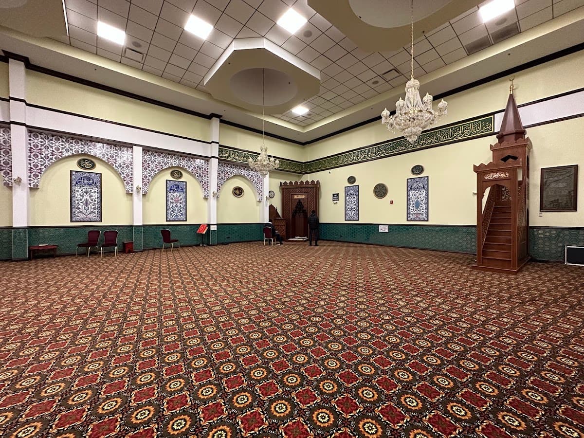 Islamic Society of Midwest, 501 Midway Drive, Mount Prospect, IL