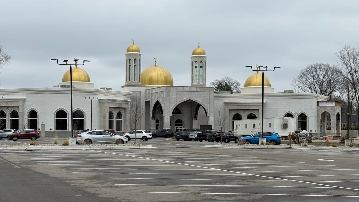 Islamic Institute Of America, 700 North Beech Daly Road, Dearborn Heights, MI