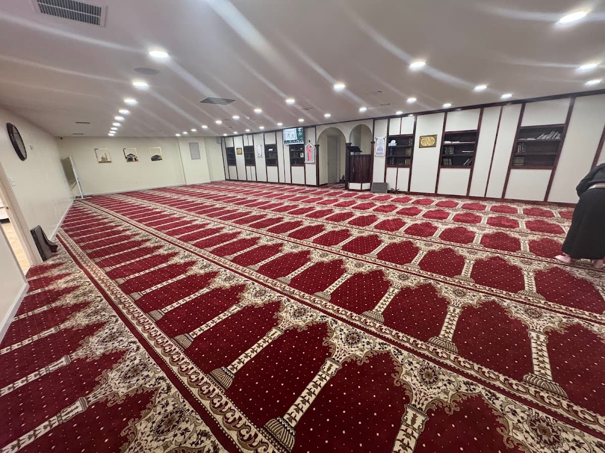 Florence Islamic Center, 401 Veterans Drive, Florence, AL