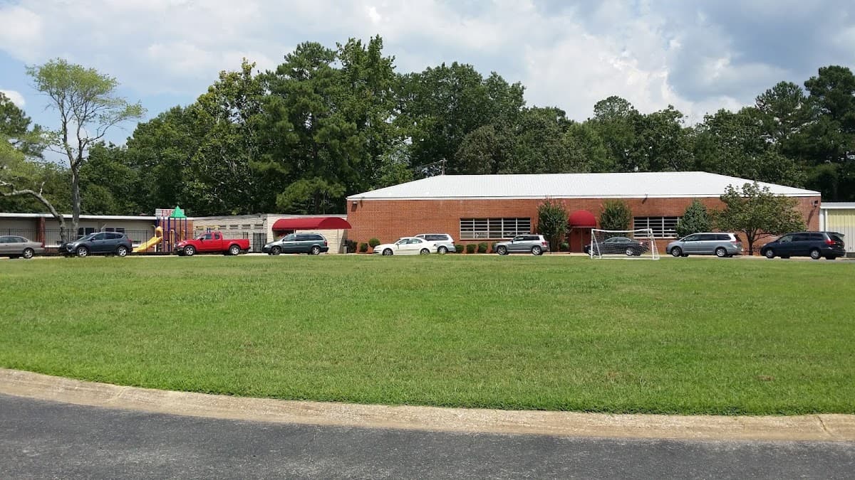 Anniston Islamic Center, 1821 Mc Call Drive, Anniston, AL