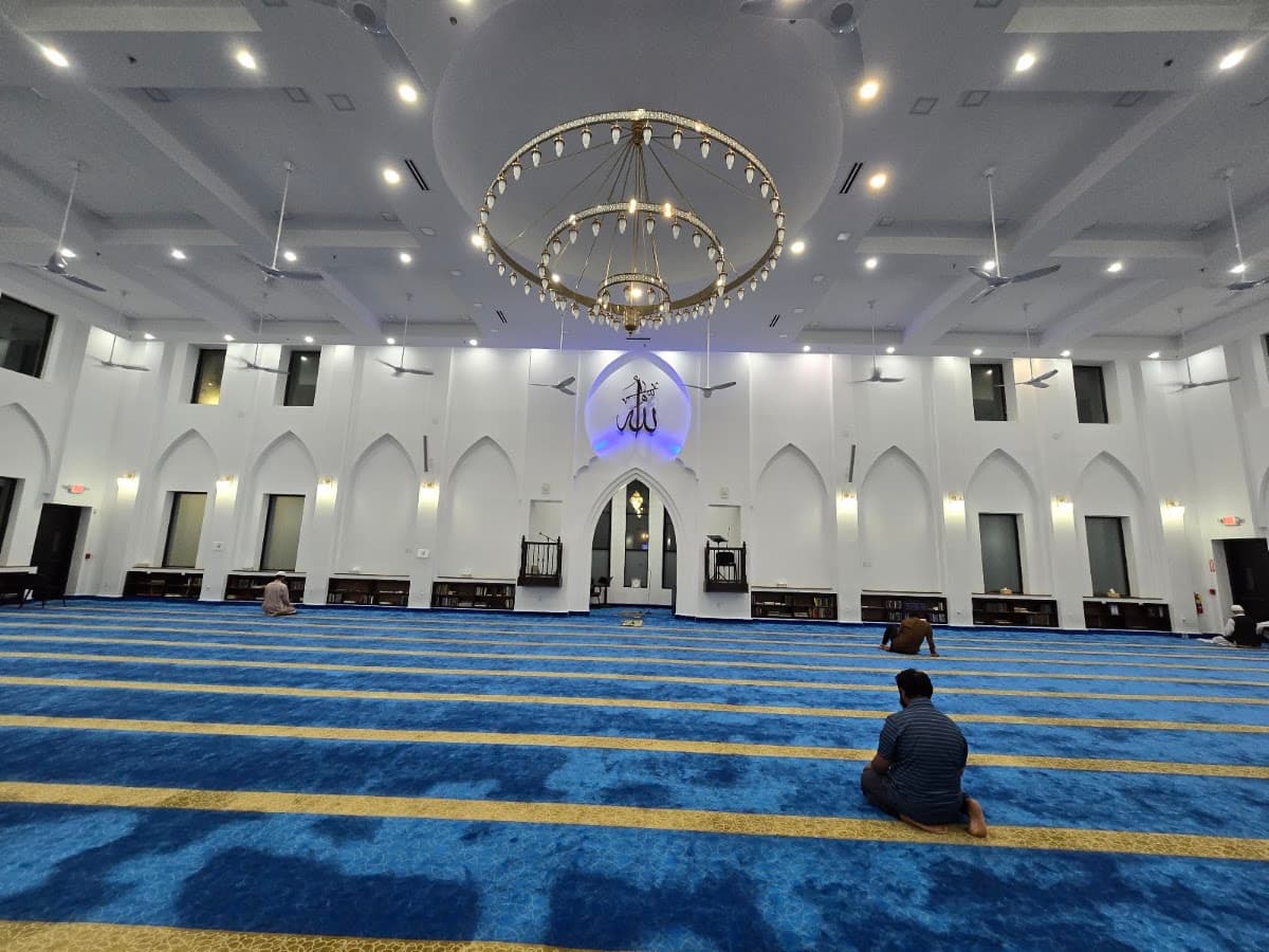 Al-Momineen Mosque, 837 North Indian Creek Drive, Clarkston, GA