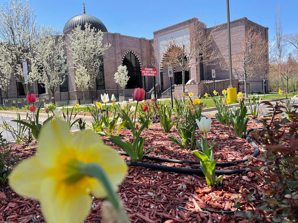 ICCD - Islamic Community Center of Des Plaines, 480 Potter Road, Des Plaines, IL