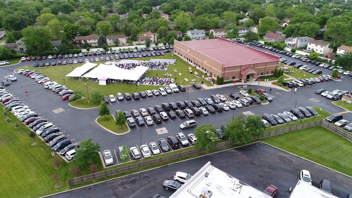 Masjid Al-Jumu'ah, 351 Veterans Parkway, Bolingbrook, IL
