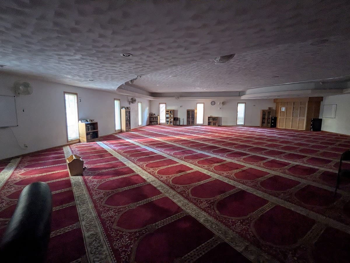 Iowa City Mosque, 1812 West Benton Street, Iowa City, IA