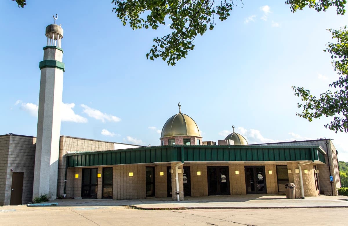 Islamic Society of Kansas City (ISGKC), 8501 East 99 Street, Kansas City, MO