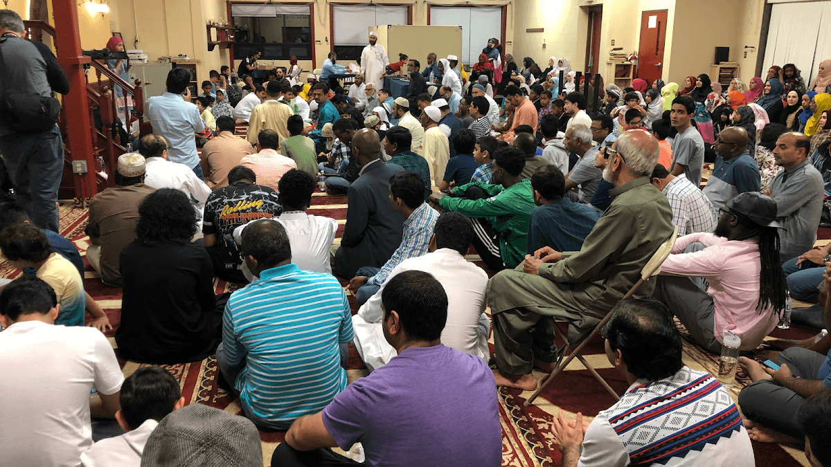 Northwest Islamic Community Center - NWICC - Masjid Al-Kareem, 3300 Plymouth Boulevard, Plymouth, MN
