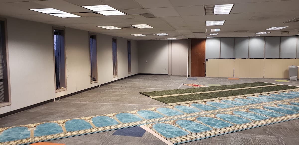 Aboutaleb Mosque, 9910 Maple Street, Omaha, NE