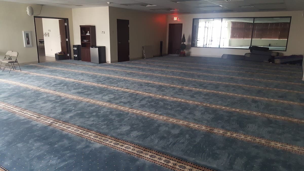 Polaris Islamic Center of Delaware County, 8542 Cotter Street, Lewis Center, OH