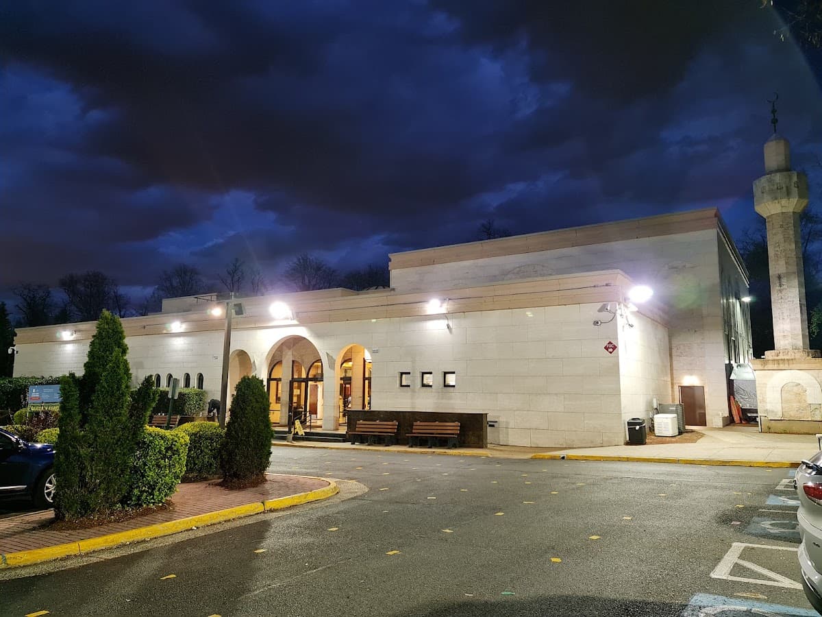 Dar Al Hijrah Islamic Center, 3159 Row Street, Falls Church, VA