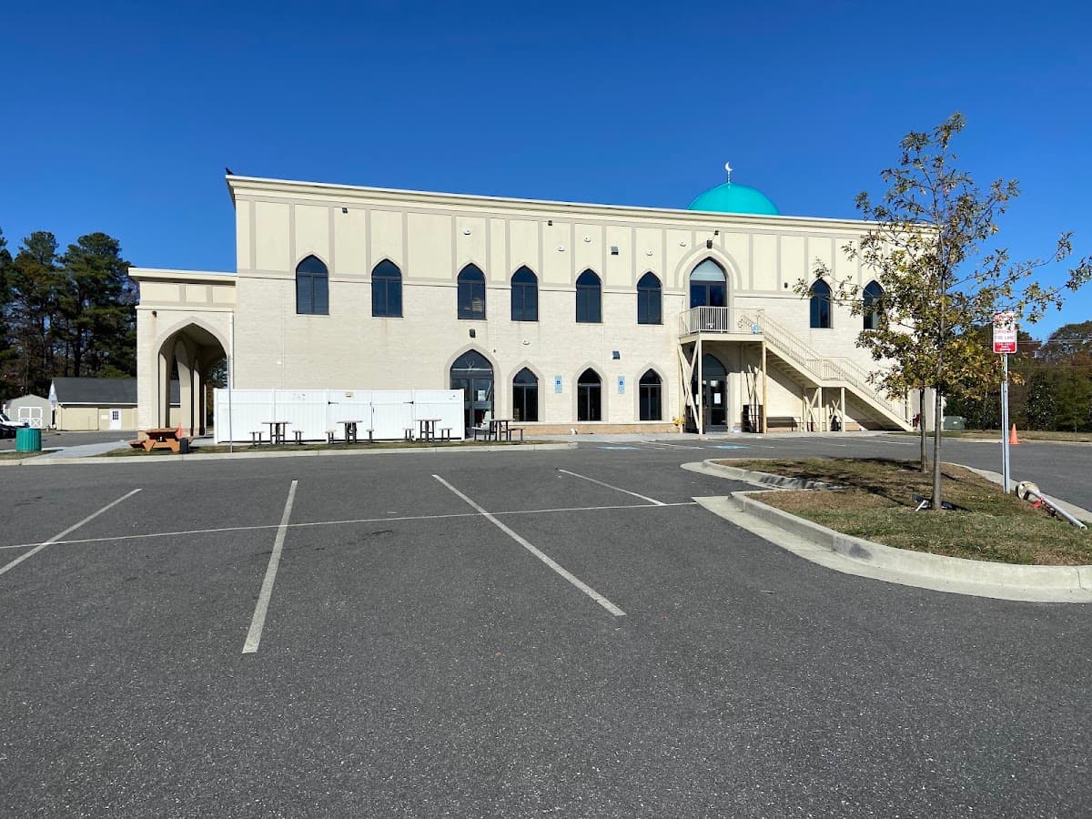 Masjid Yusuf (Islamic Center of Richmond), 8481 Hungary Road, Glen Allen, VA