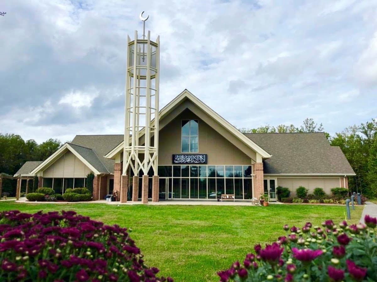 Masroor Mosque, 5640 Hoadly Road, Manassas, VA