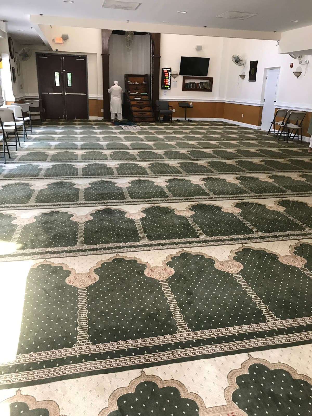 AIM-Masjid Noor, 8608 Pohick Road, Springfield, VA