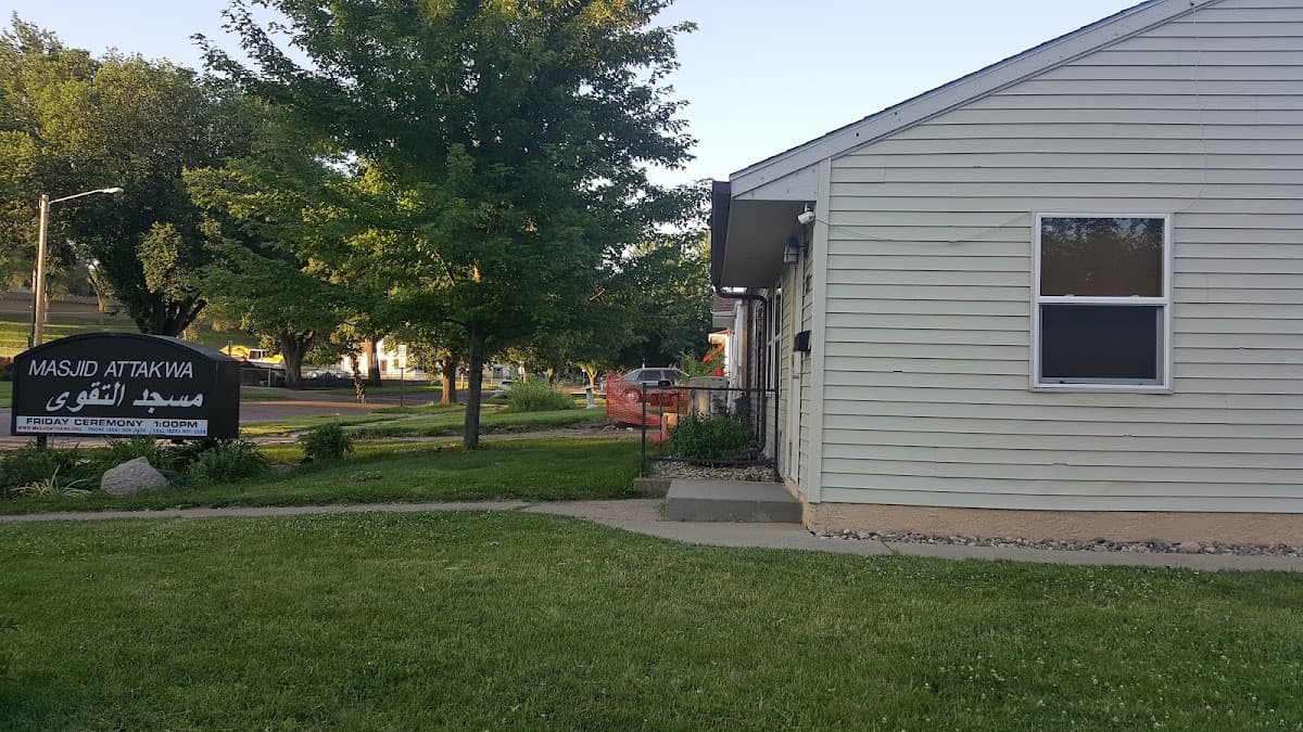 Attakwa Mosque, 701 South Garfield Avenue, Sioux Falls, SD